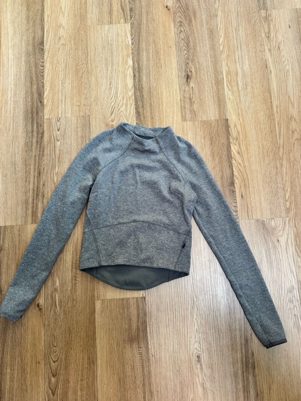 lululemon athletica Heather Gray Long-Sleeve Pullover